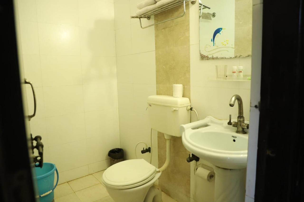 Hotel Tara Palace By Goyal Hoteliers Agra  Bagian luar foto