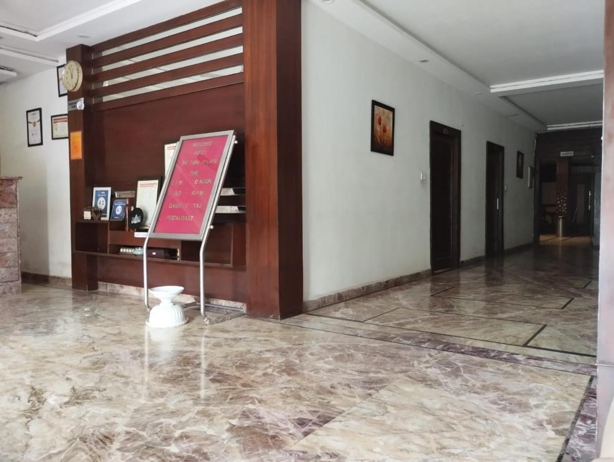 Hotel Tara Palace By Goyal Hoteliers Agra  Bagian luar foto